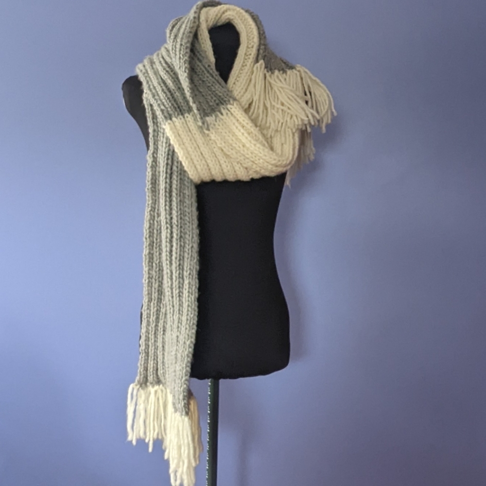 Hand knit color block scarf